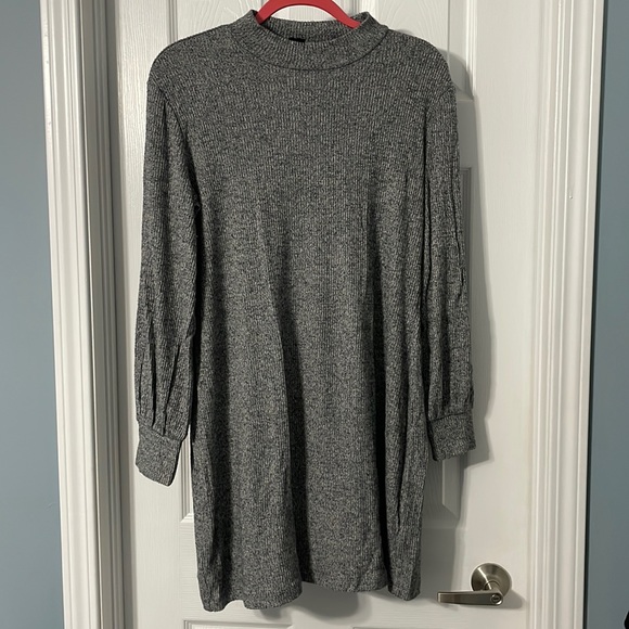 Dynamite grey mock neck sweater dress - Picture 1 of 5